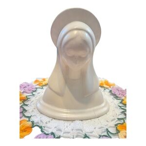 Monmouth Pottery Ivory Vintage Ceramic Madonna Figurine Decorative Plantar